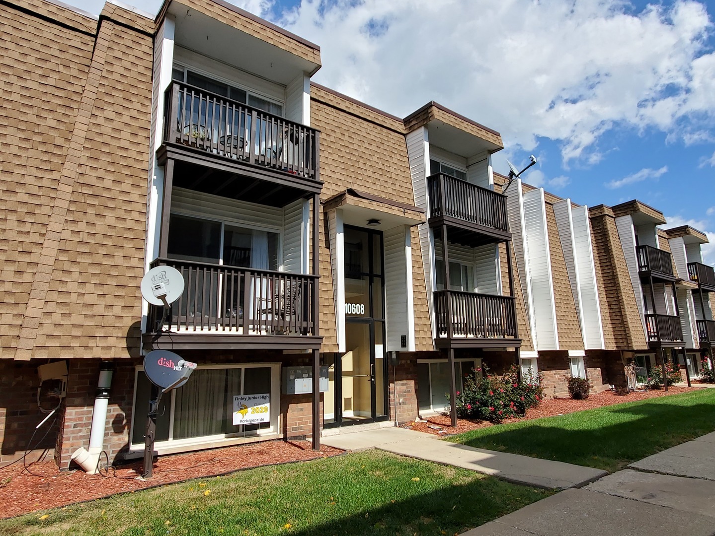 10608 Brooks Lane Unit C2 — photo