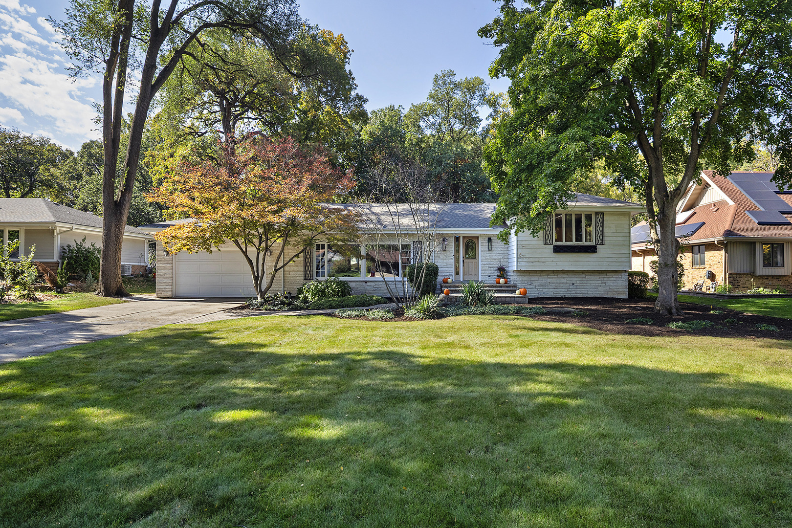 1650 Forest Drive — photo