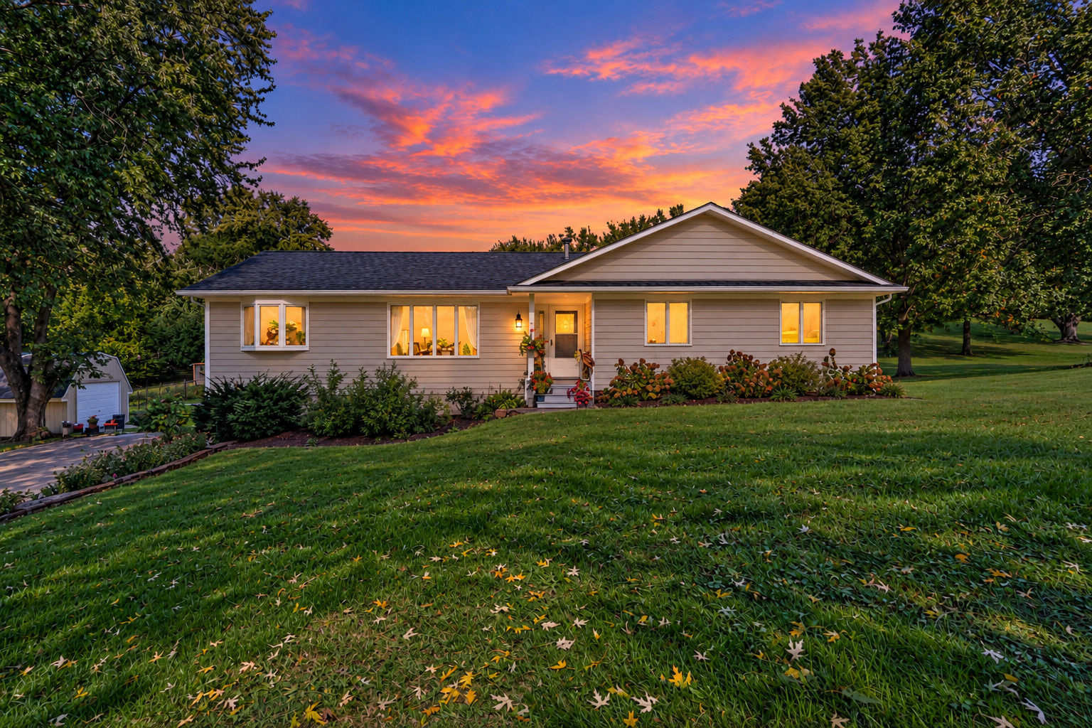11 Brookside Court — photo