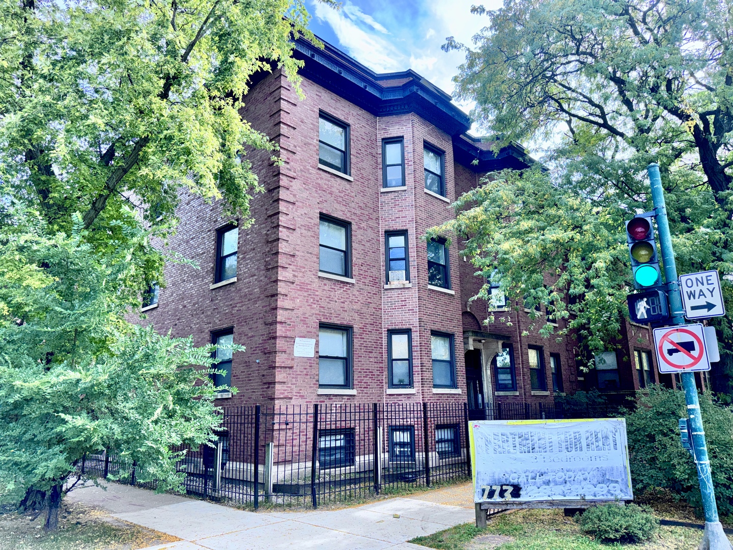 6001 S Michigan Avenue Unit 3 — photo