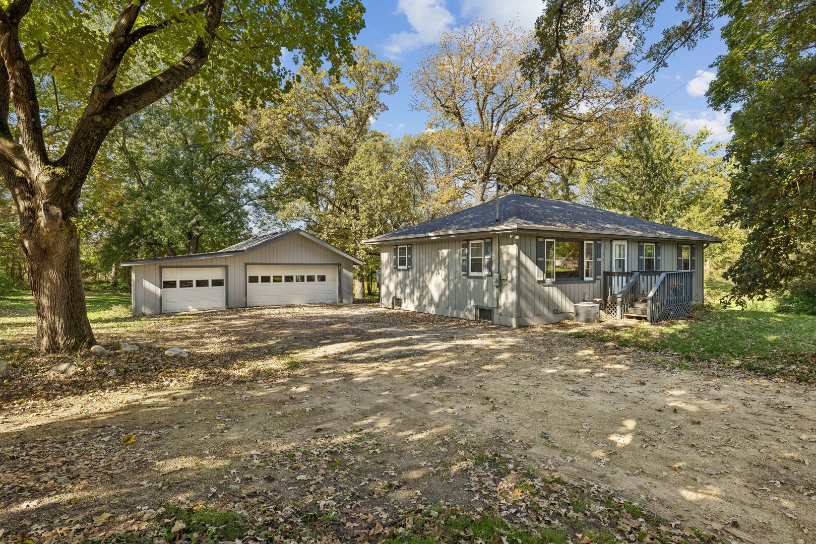 9507 Alden Road — photo