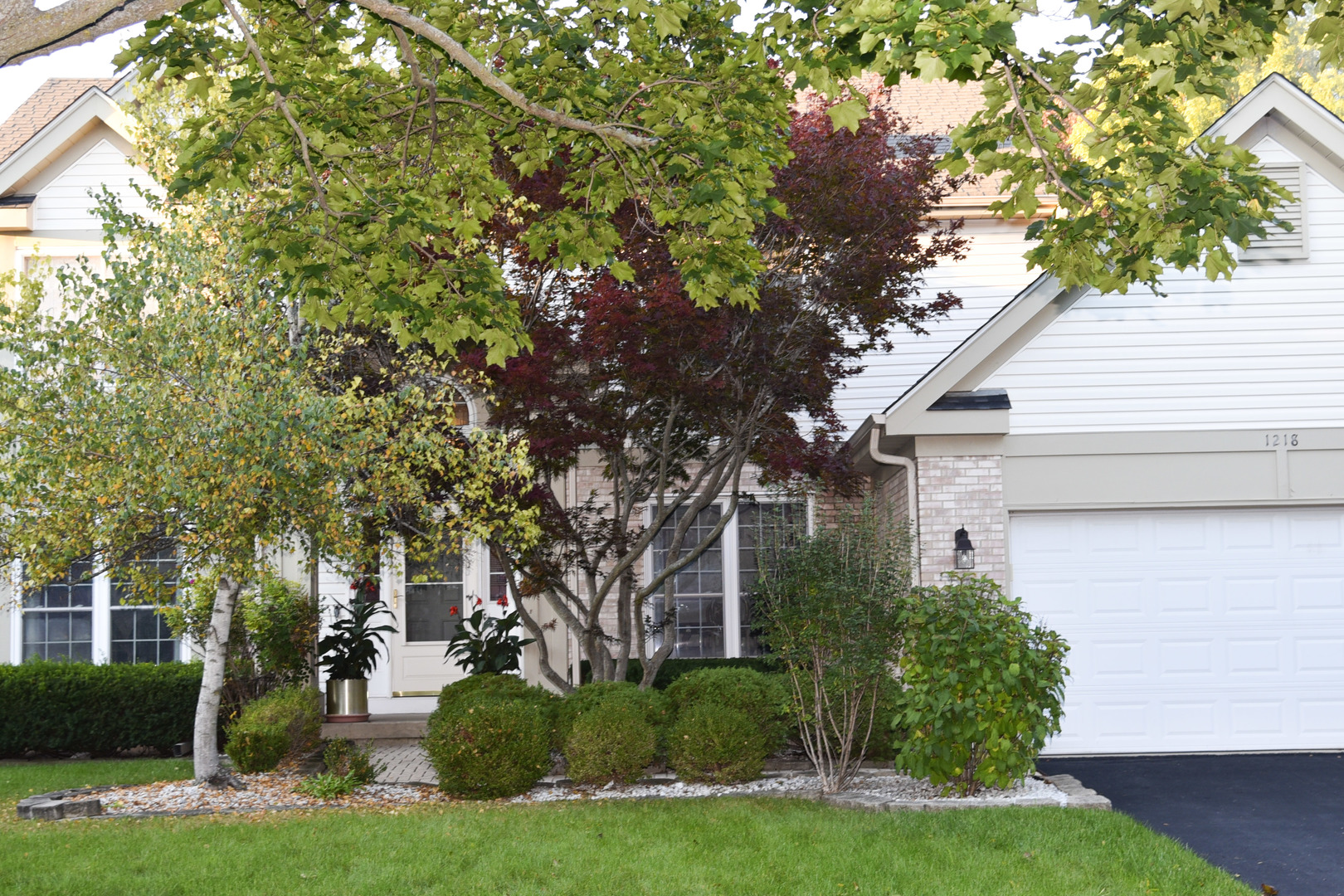 1218 Meadowlark Lane — photo