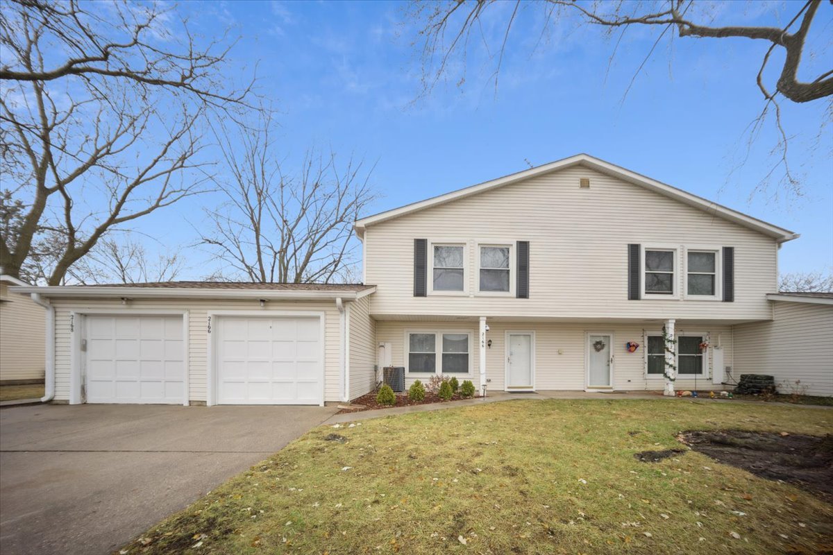 2166 N Heather Lane Unit 43a — photo