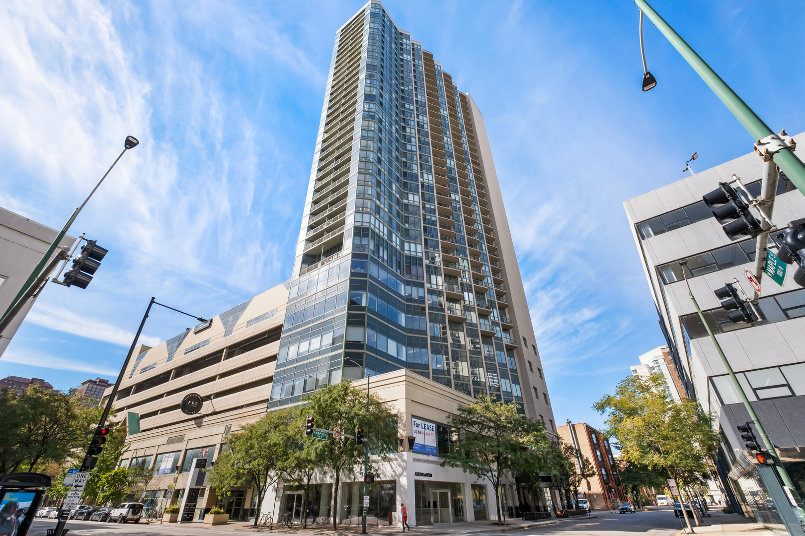 111 W Maple Street Unit 1711 — photo