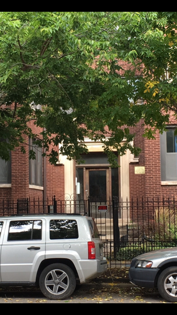 844 W Belle Plaine Avenue 1E — photo