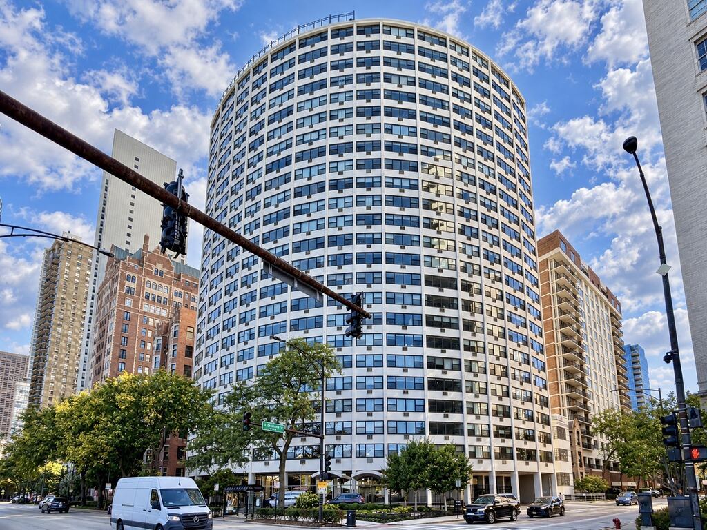 1150 N Lake Shore Drive Unit 7K — photo