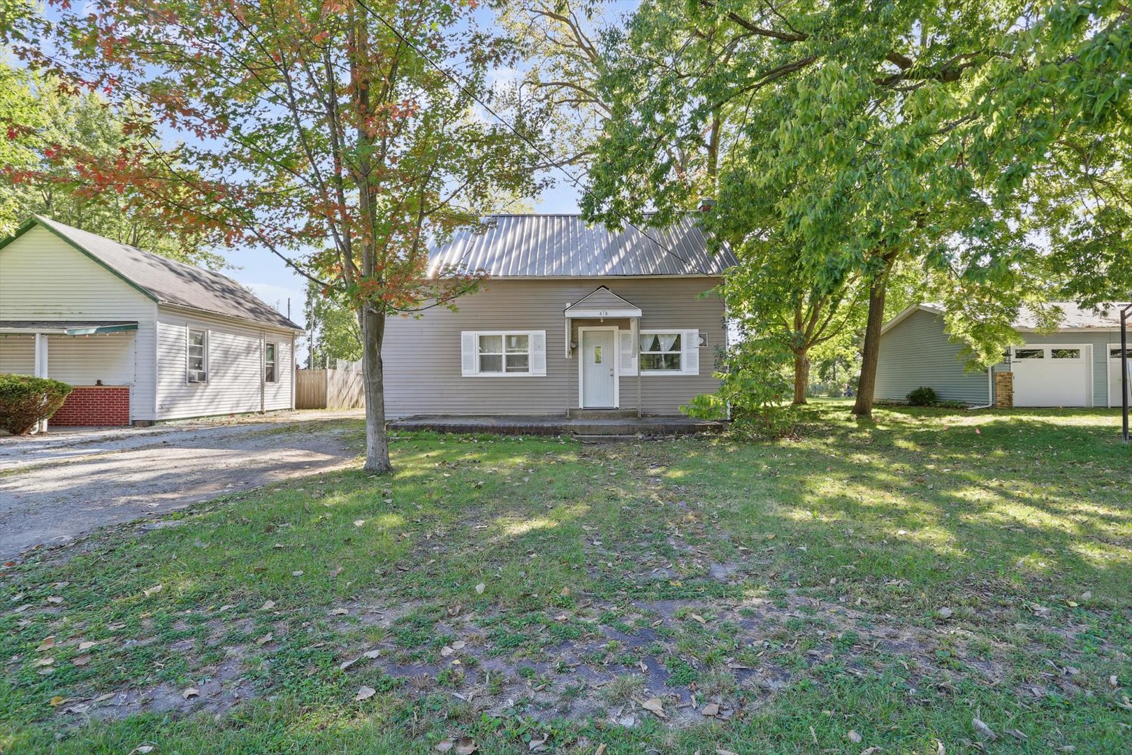415 W Main Street — photo