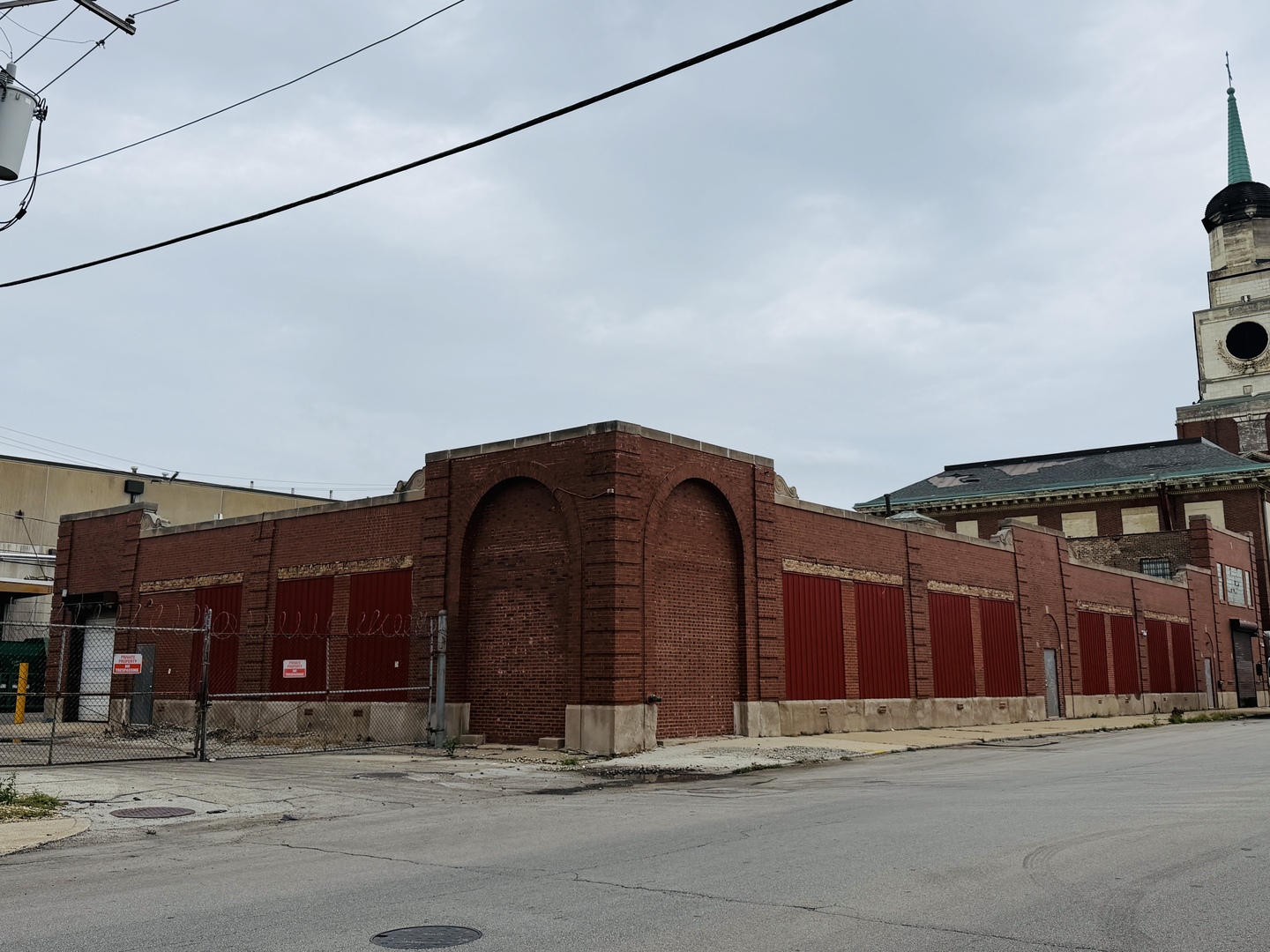 822 W Exchange Avenue — photo