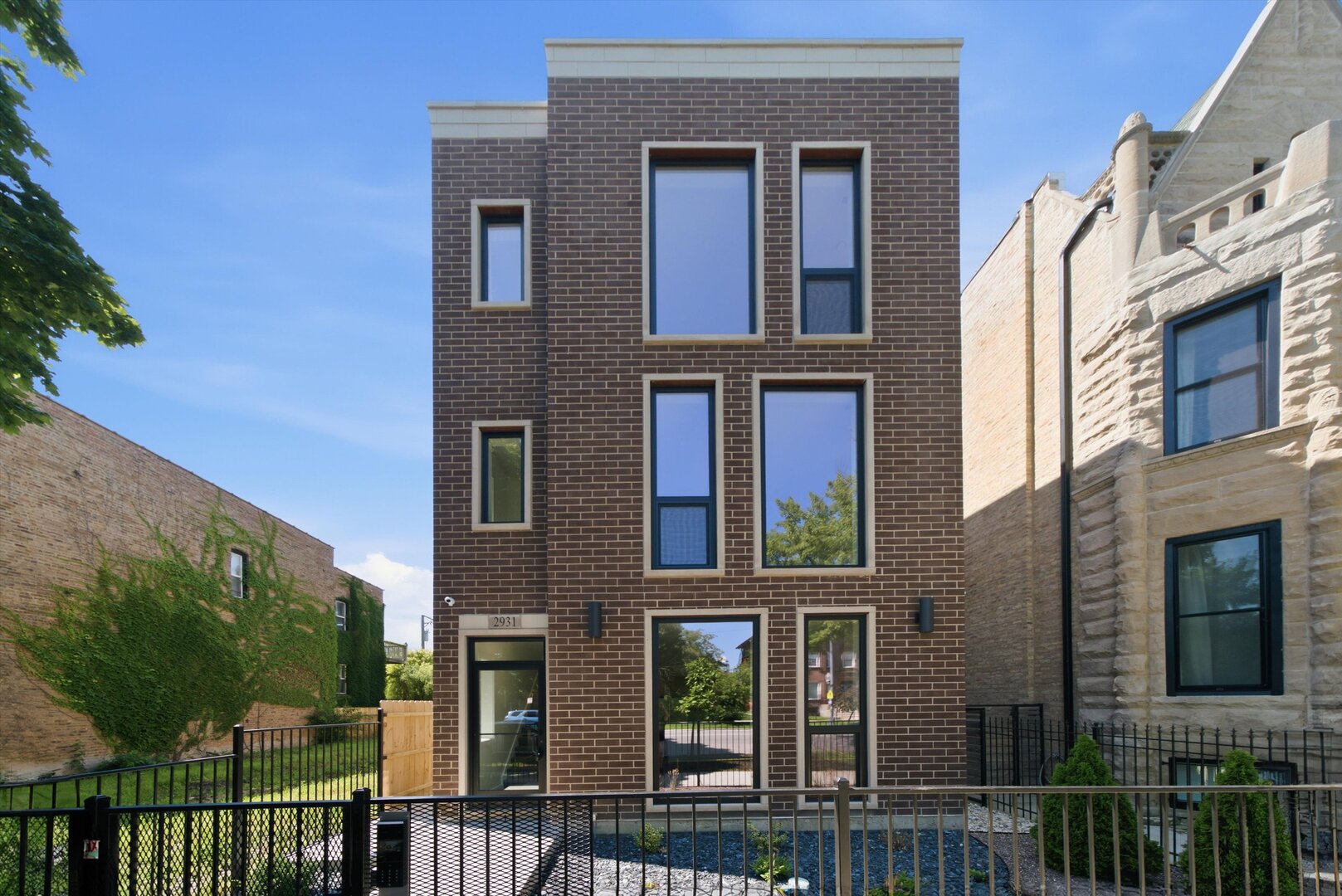 2931 W Washington Boulevard Unit 3 — photo