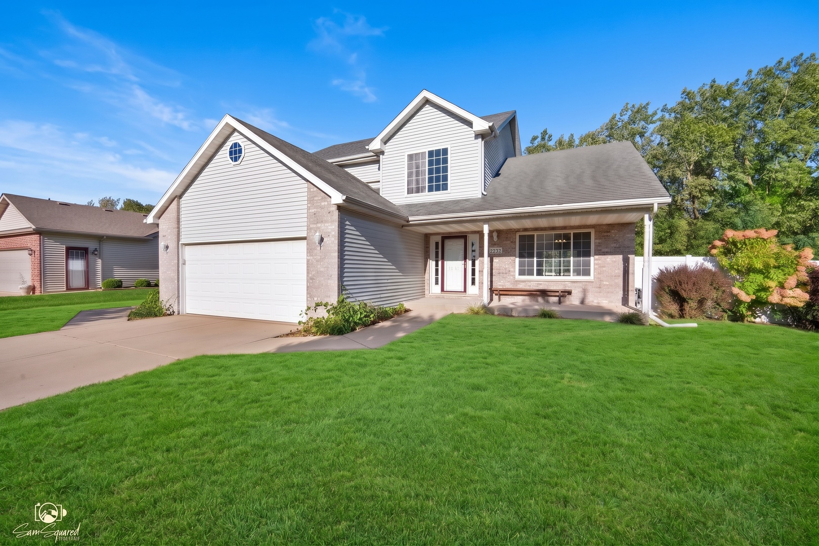 2555 Cobblestone Court — photo