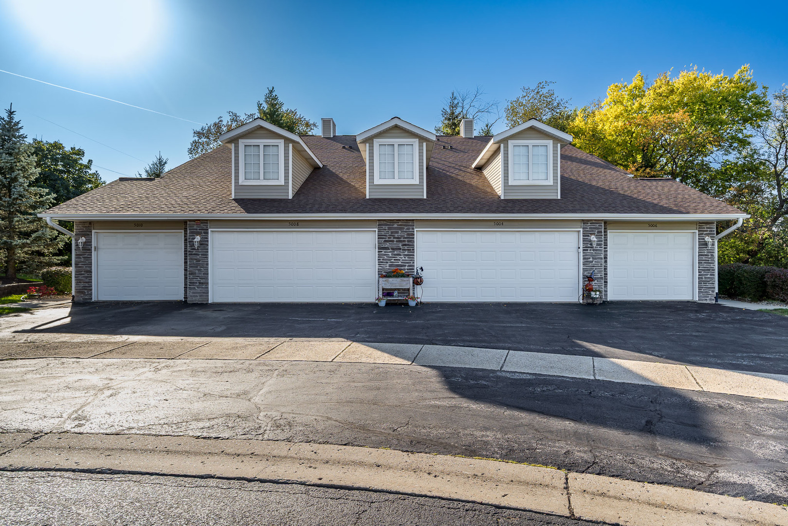 5006 Diane Court 5006 — photo