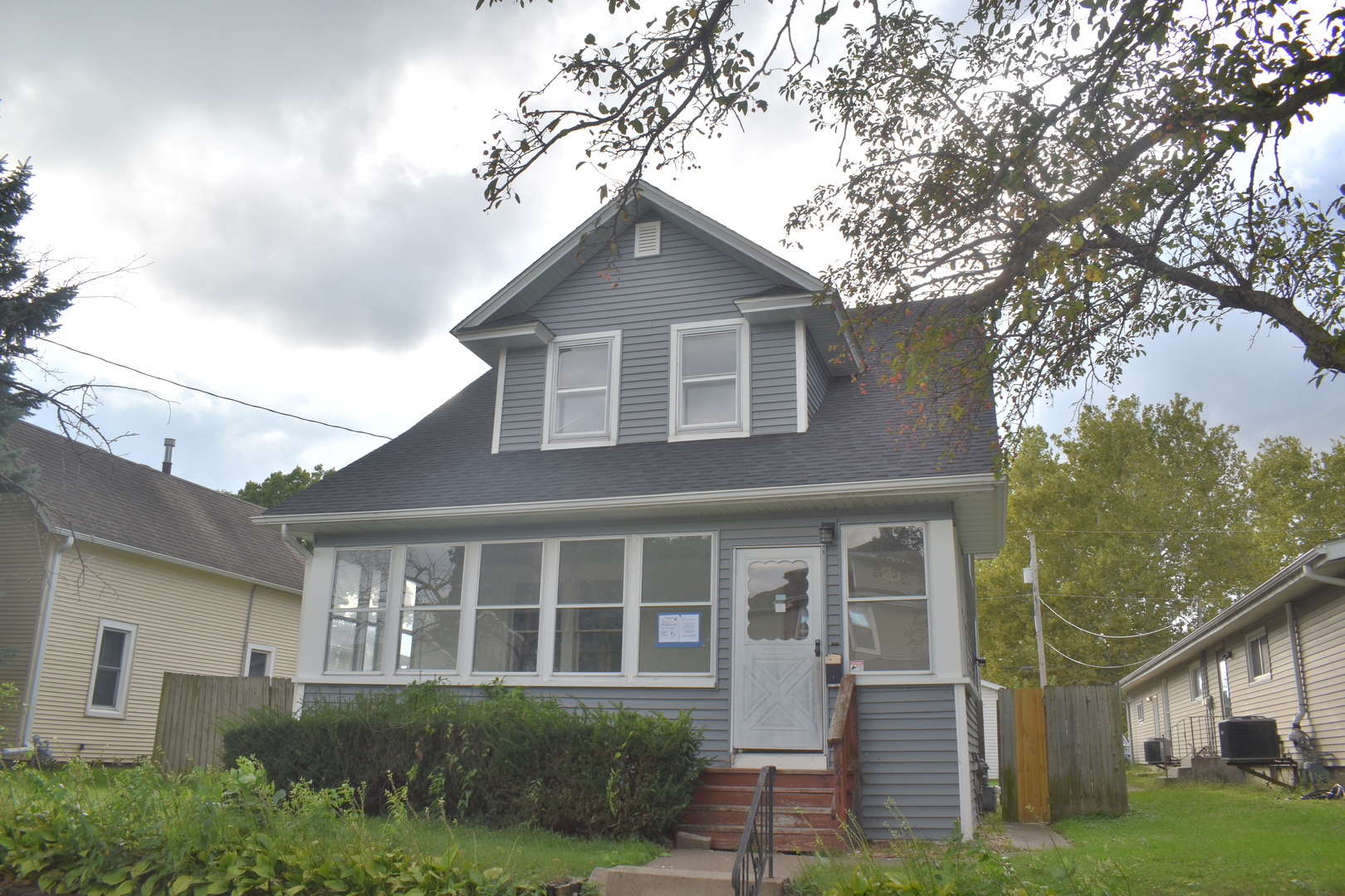 1841 2nd Street — photo