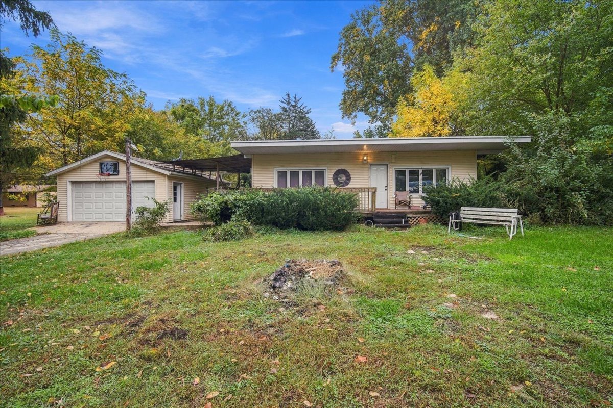 24451 Manor Drive — photo
