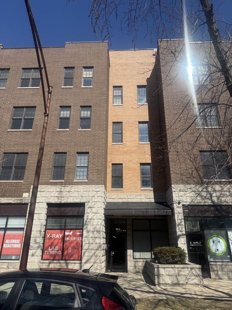 2338 W Morse Avenue Unit 4a — photo