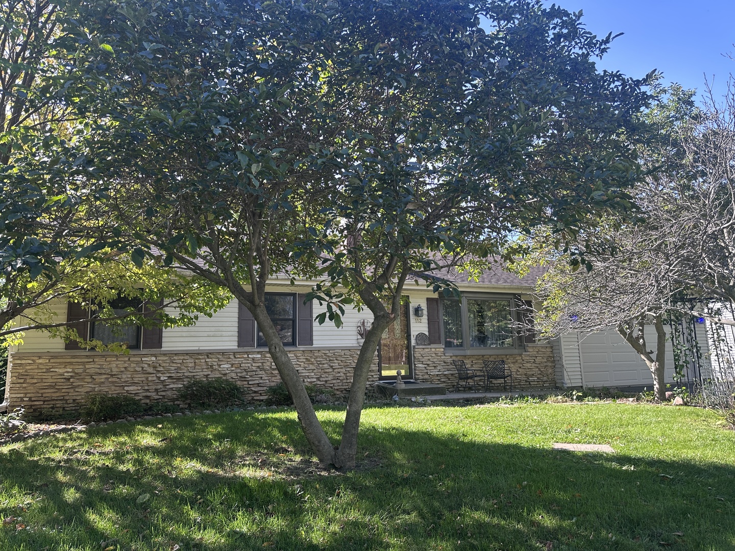 112 W Carol Avenue — photo