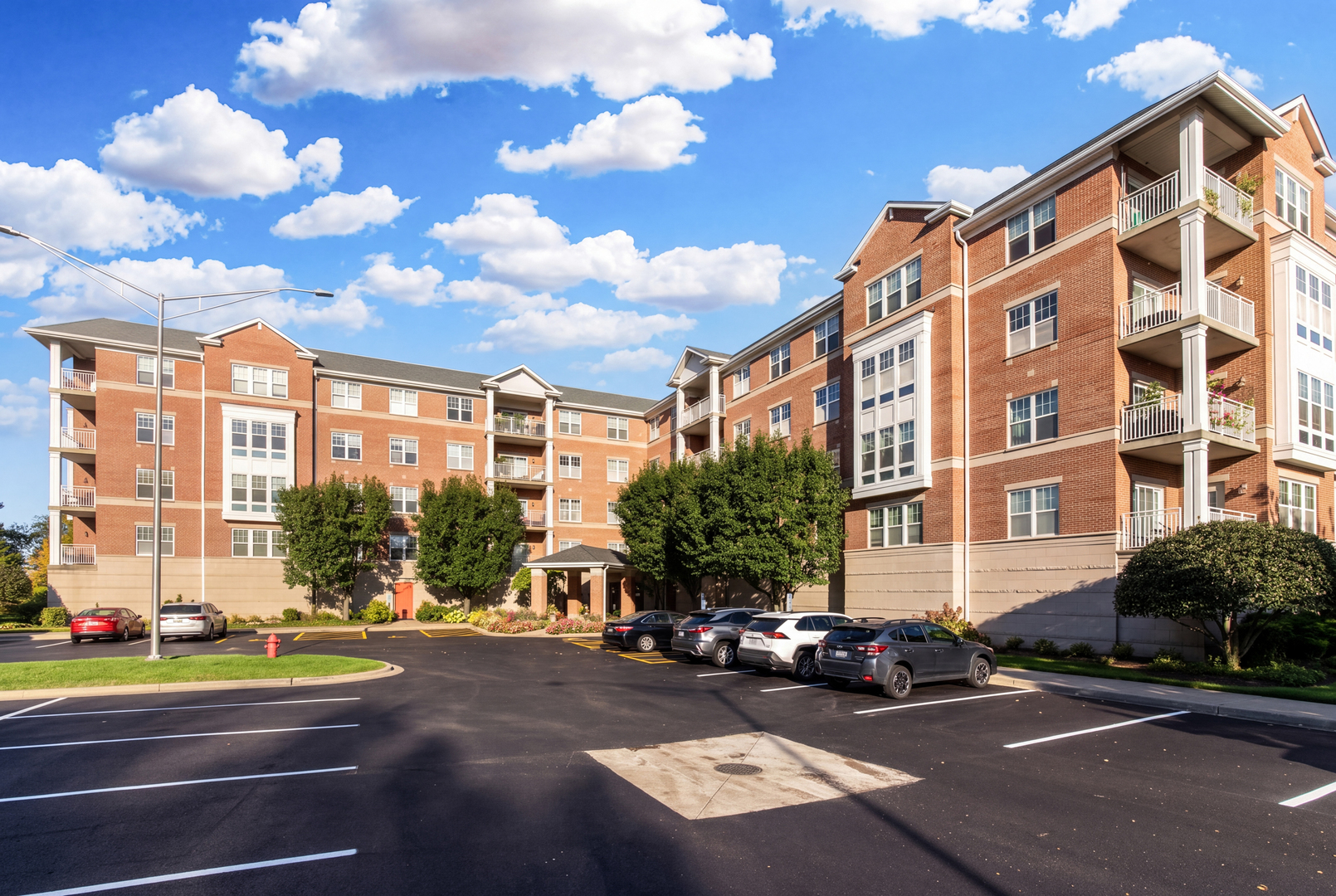 101 Pointe Drive 103 — photo