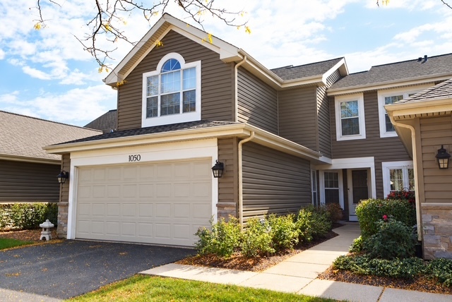 1050 Ridgefield Circle — photo