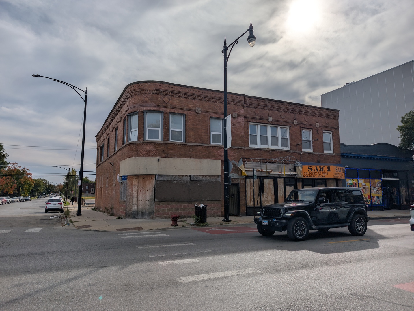 735 W 79th Street — photo