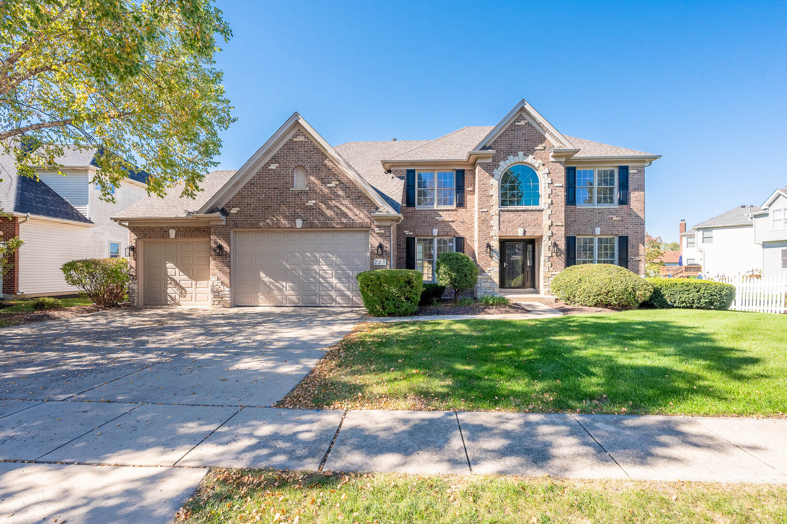 728 Waterside Drive — photo