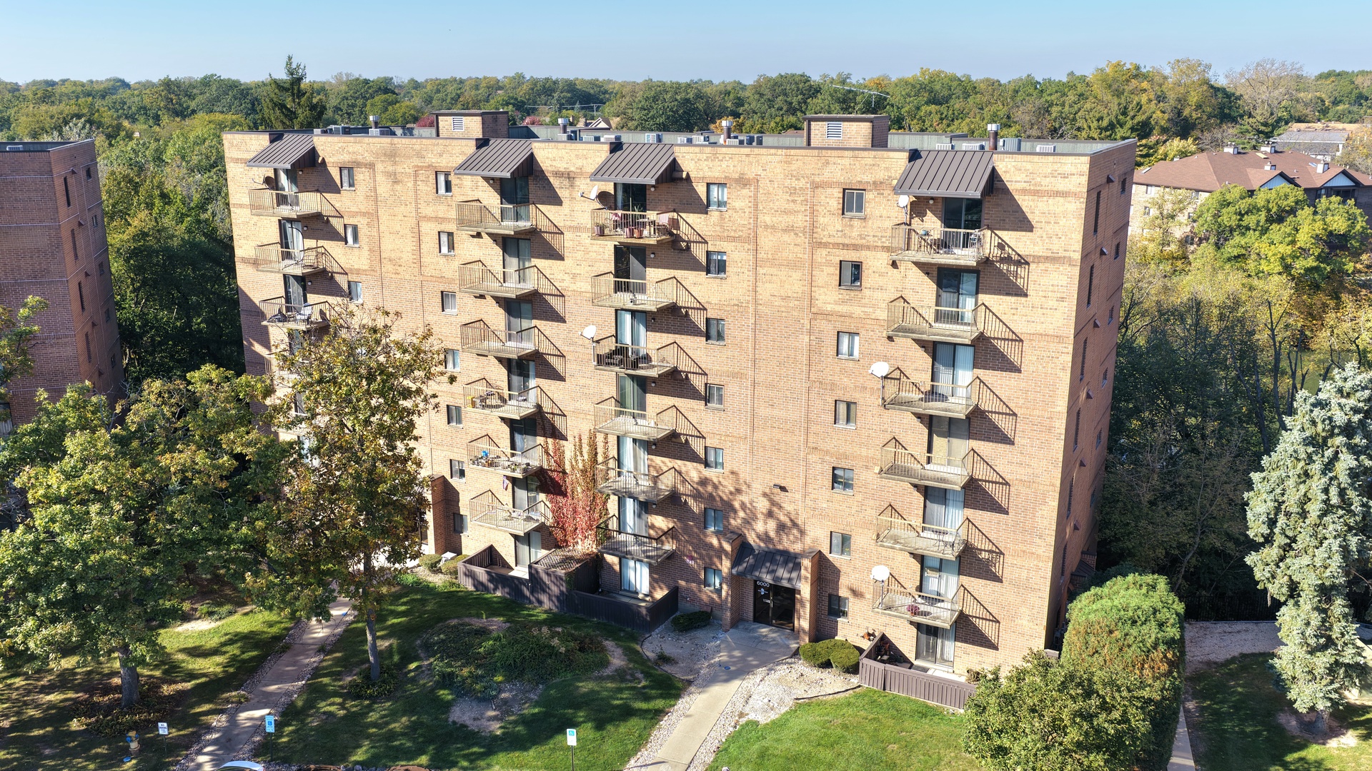 6000 Lake Bluff Drive Unit 202 — photo
