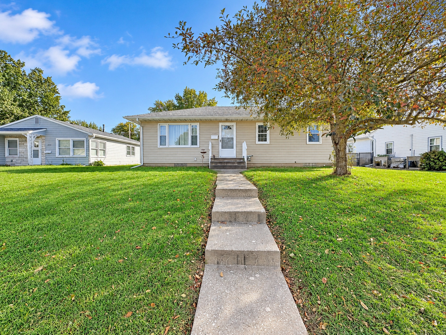 1541 Florence Lane — photo