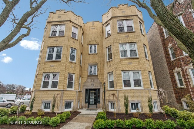 2633 W Carmen Avenue Unit 3E — photo