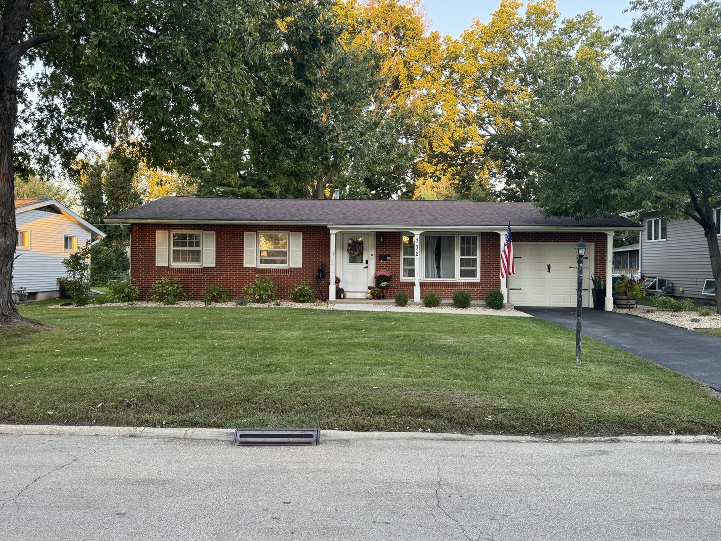 732 Fort Street — photo