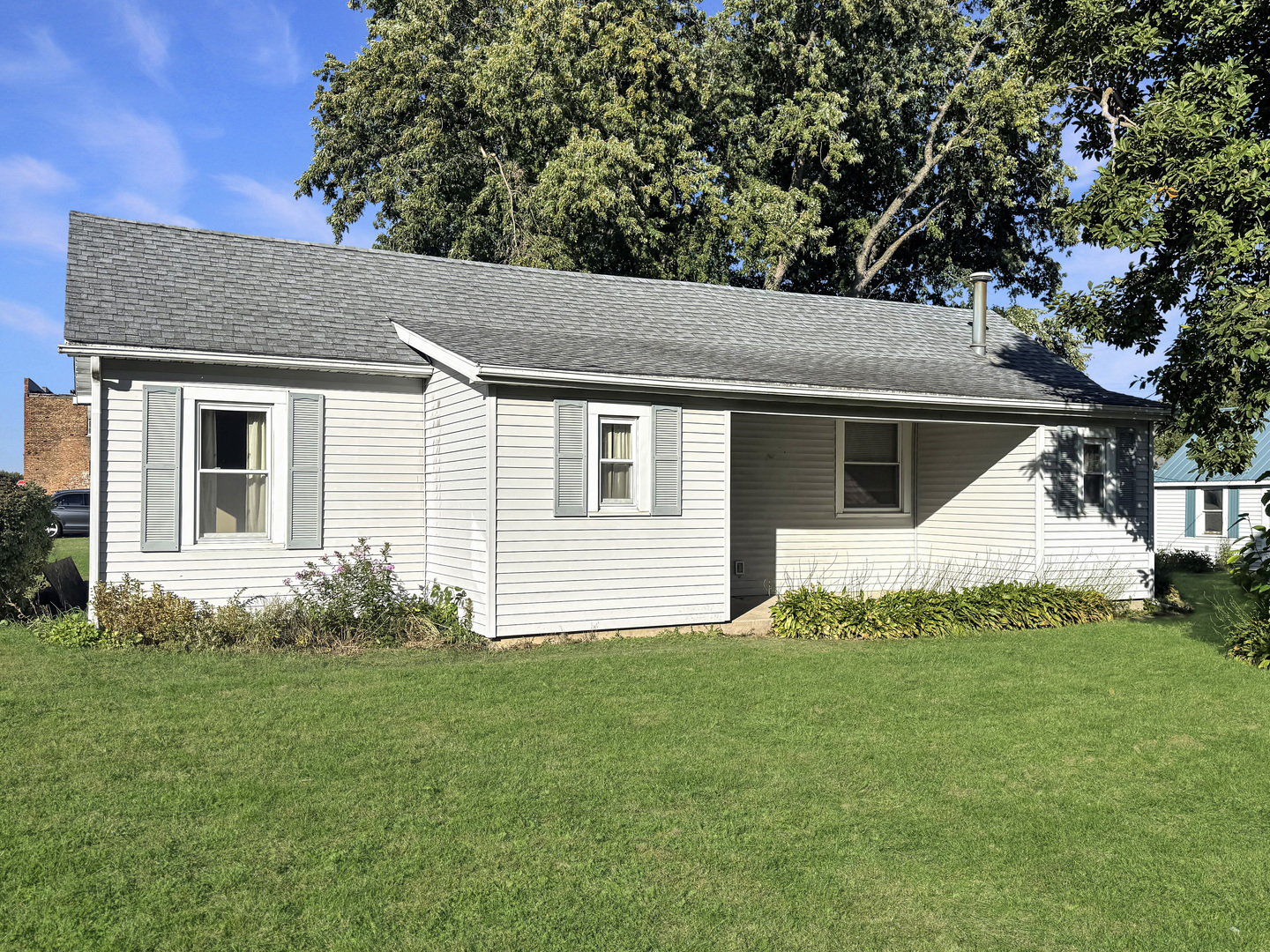 101 E Pera Street, Ludlow, IL 60949 — photo 2
