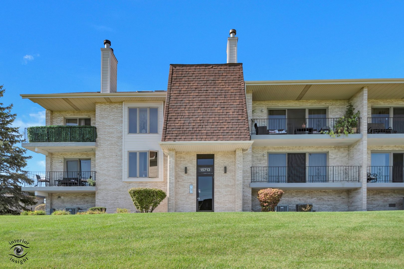 15713 Lake Hills Court Unit 1N — photo
