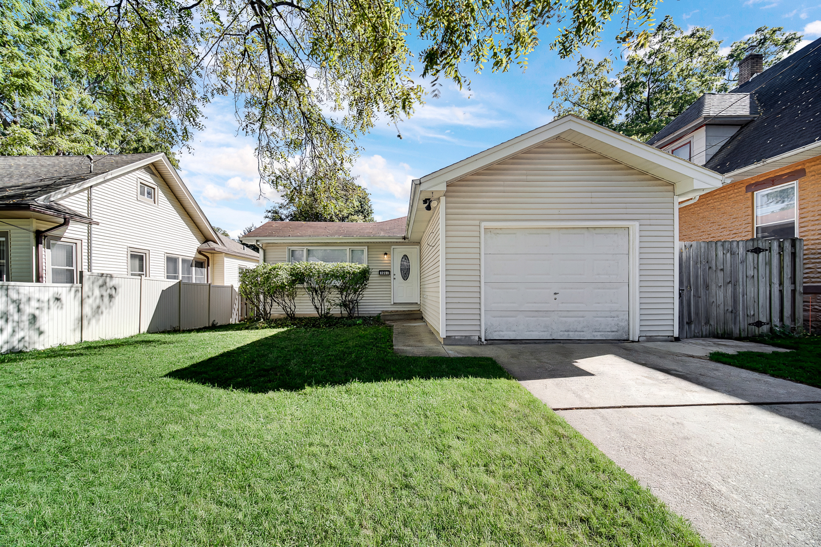 1007 Cedar Avenue — photo