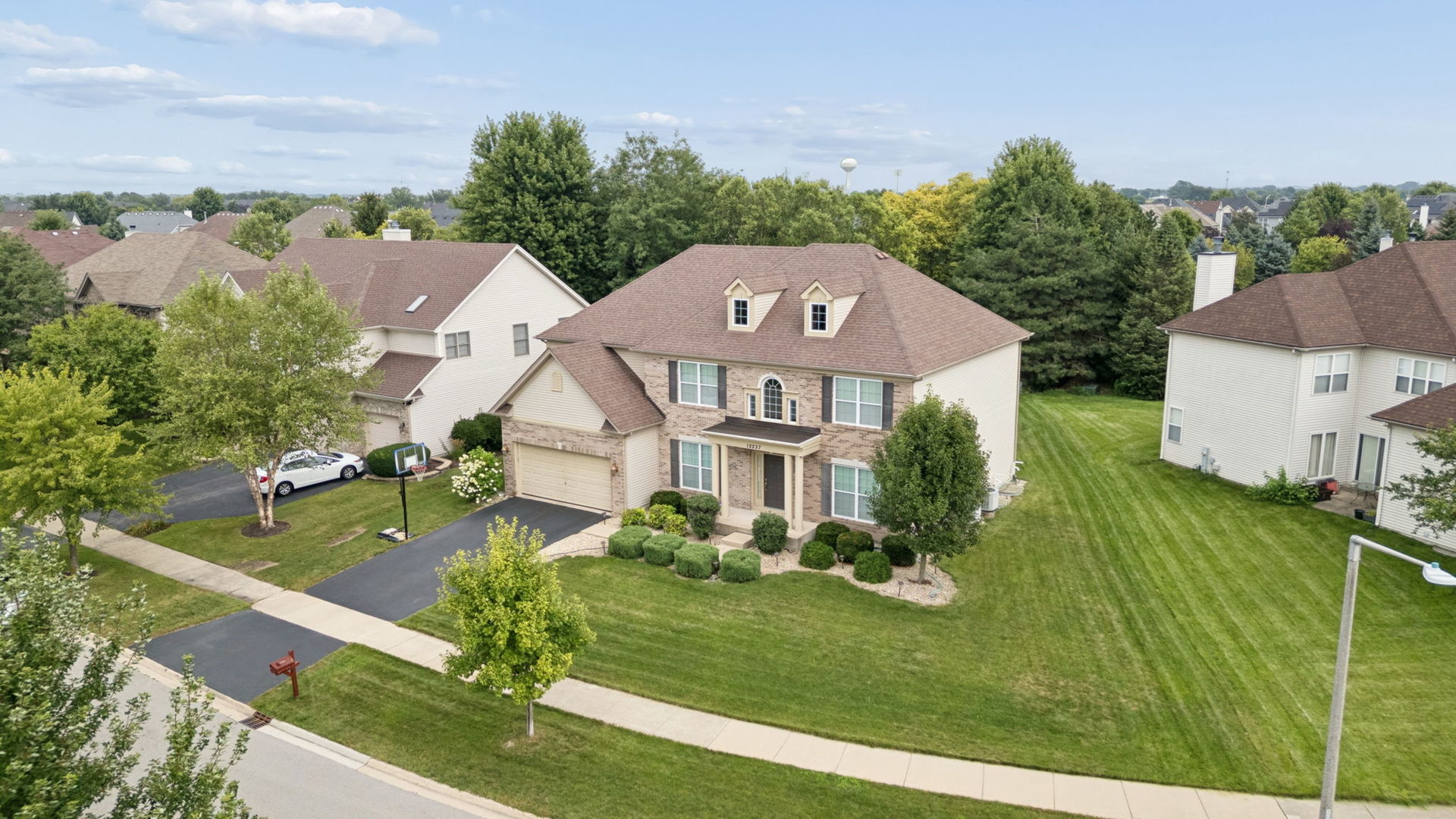 12237 Winterberry Lane — photo