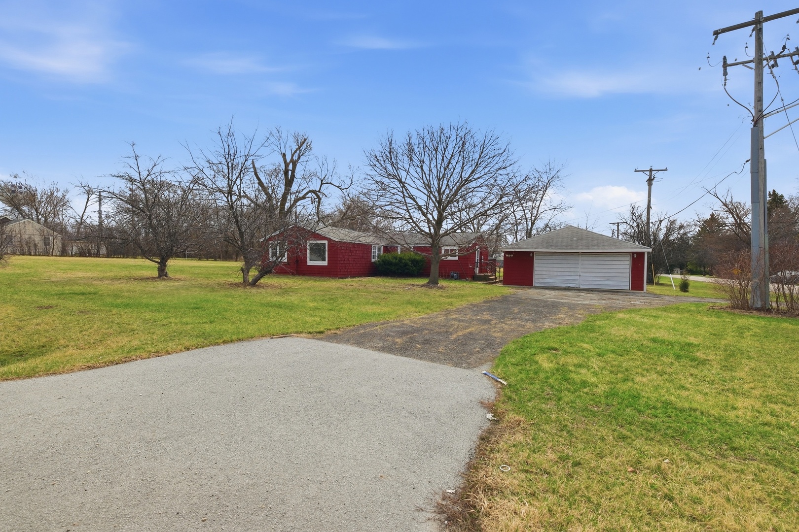 18301 Le Claire Avenue — photo