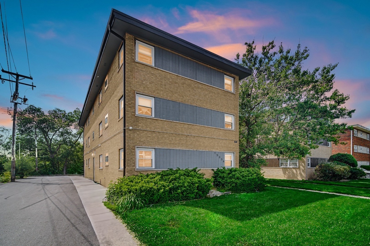 15334 Dr. Martin Luther King Jr. Drive Unit 3W — photo