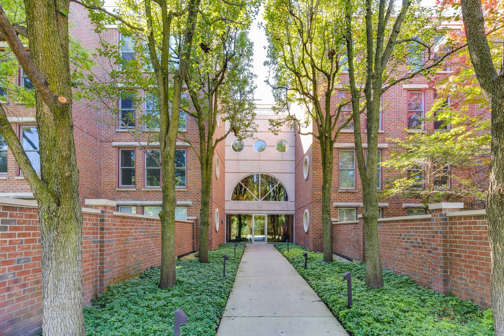 360 Green Bay Road Unit 1D — photo