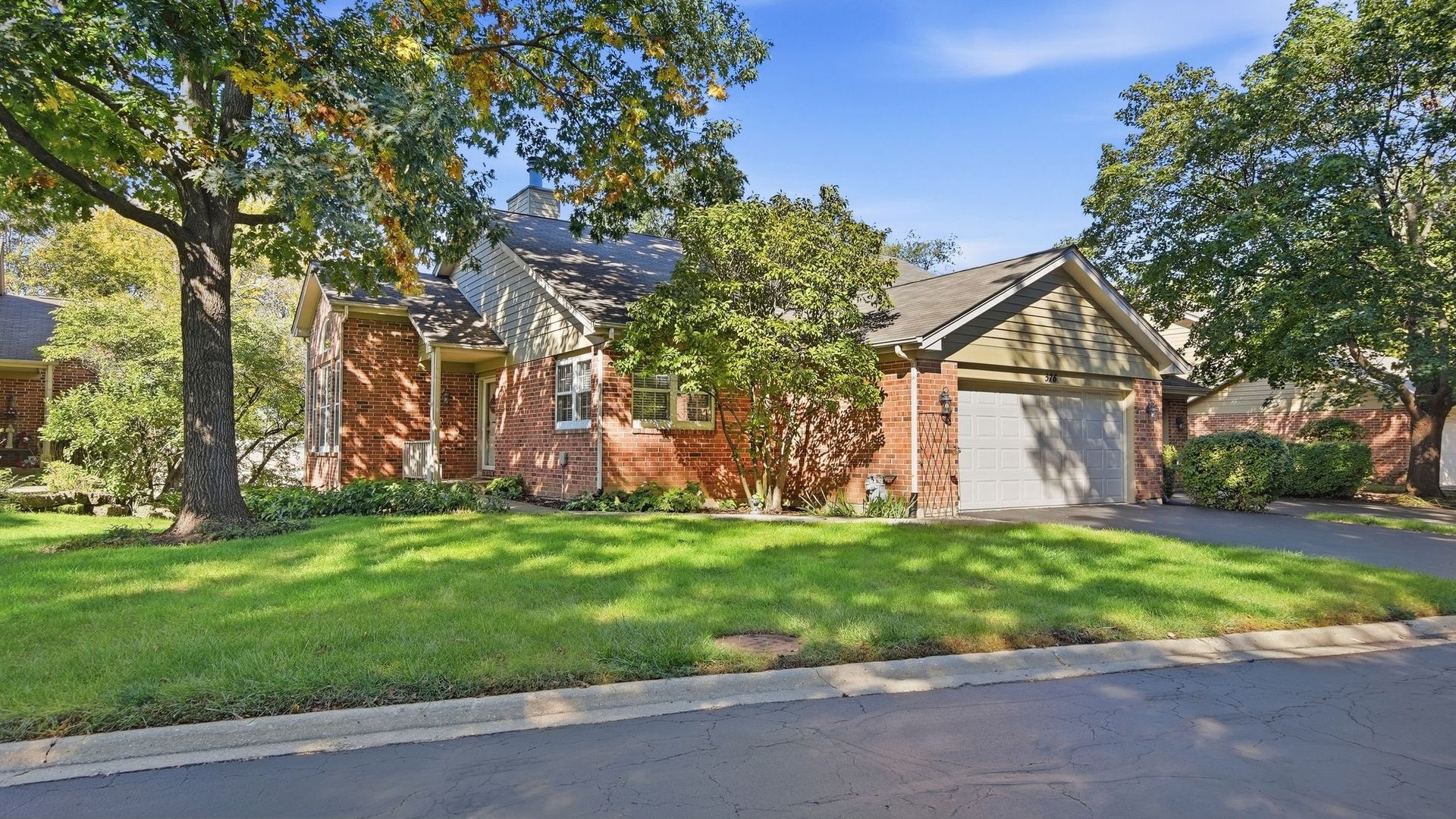 576 Shagbark Drive — photo
