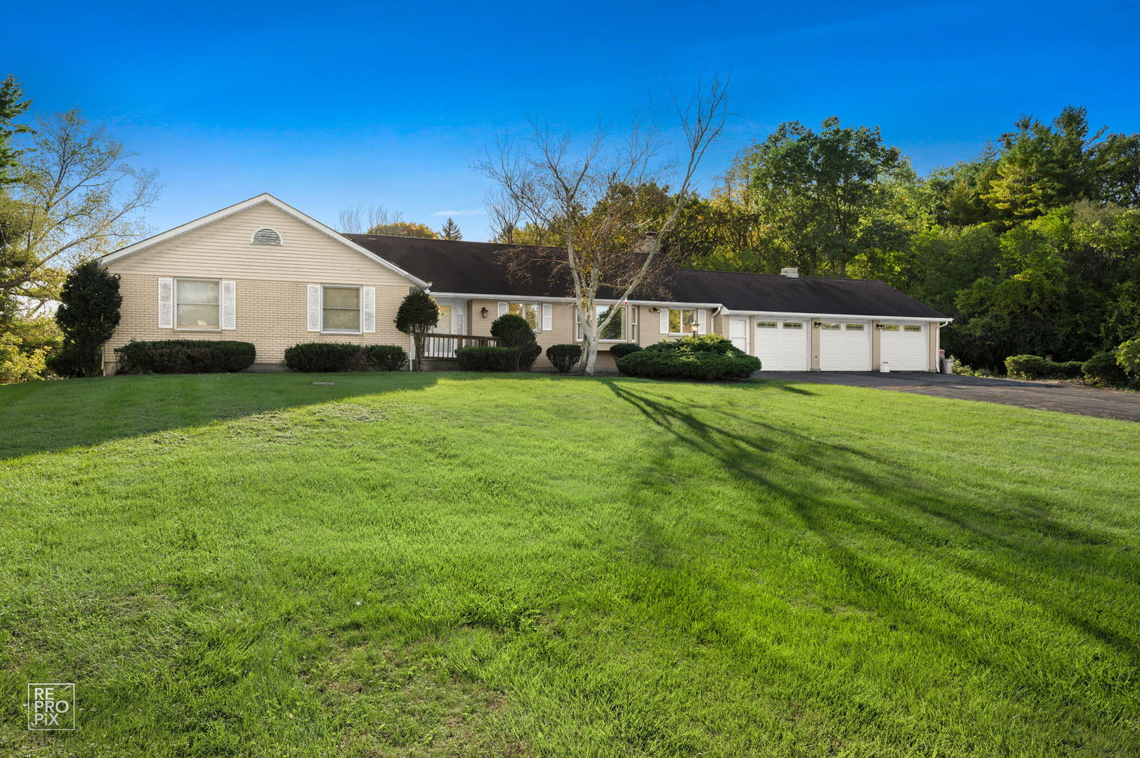 24844 N Cherokee Drive — photo