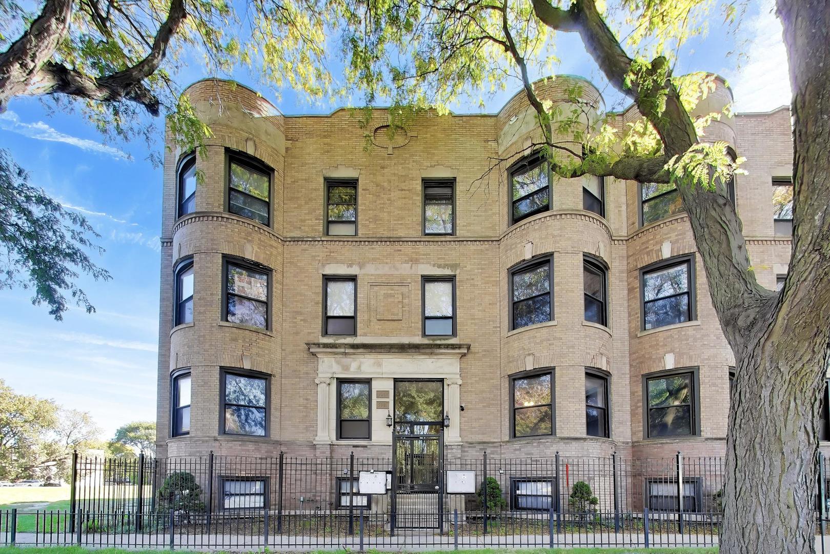 5203 S Indiana Avenue Unit 1 — photo