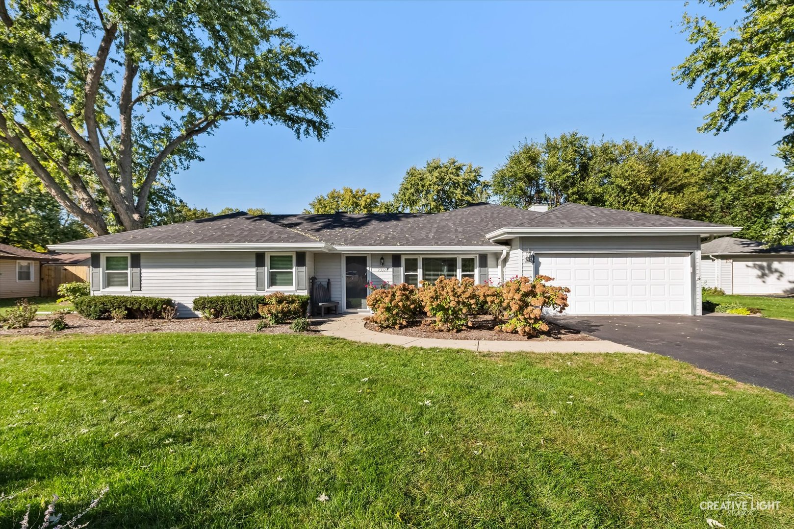 23324 W Leach Drive — photo