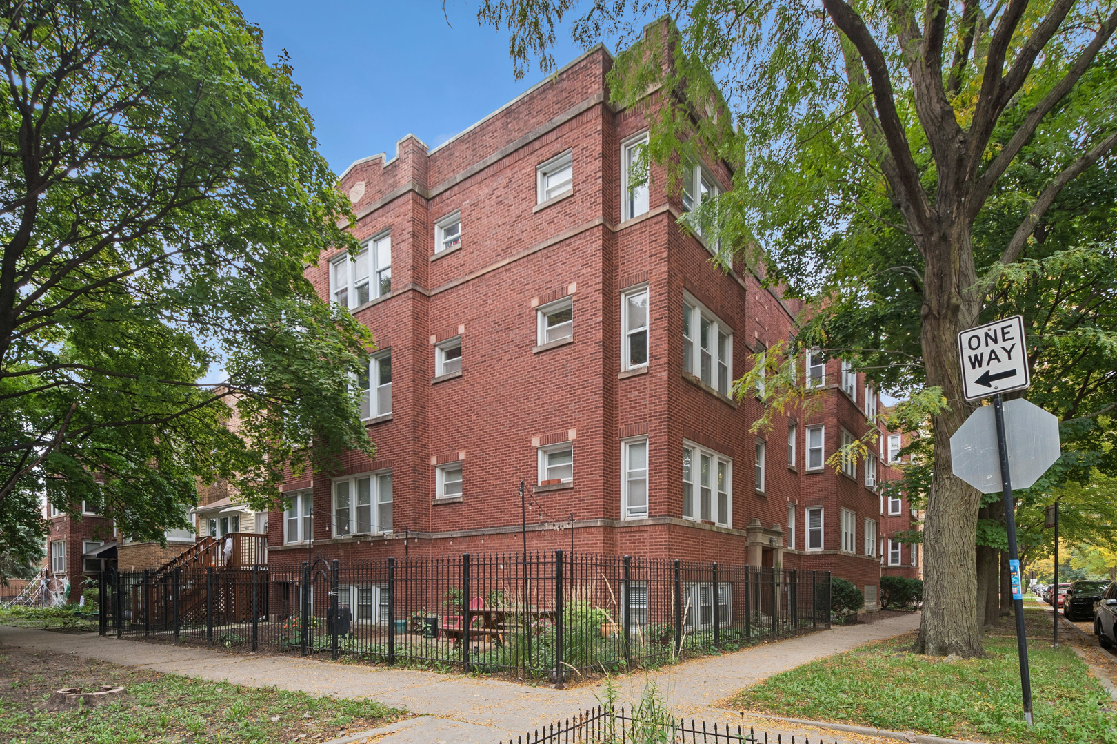 3701 W Cullom Avenue Unit 2B — photo