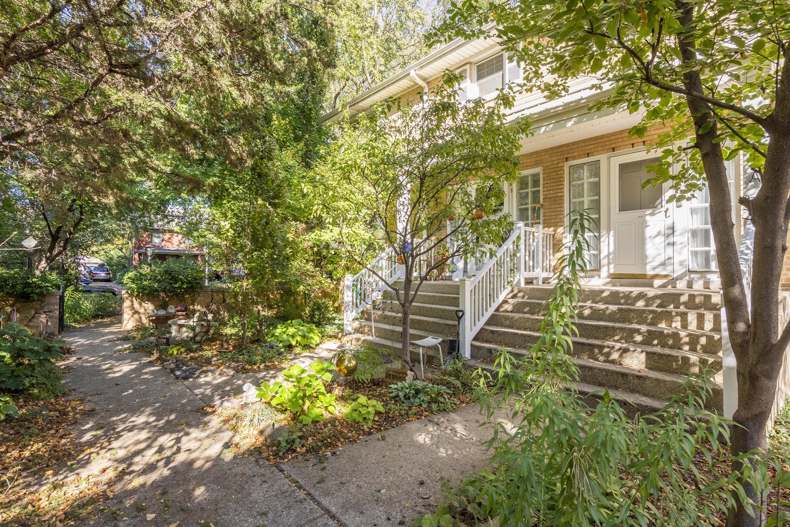 1841 W Morse Avenue Unit a — photo