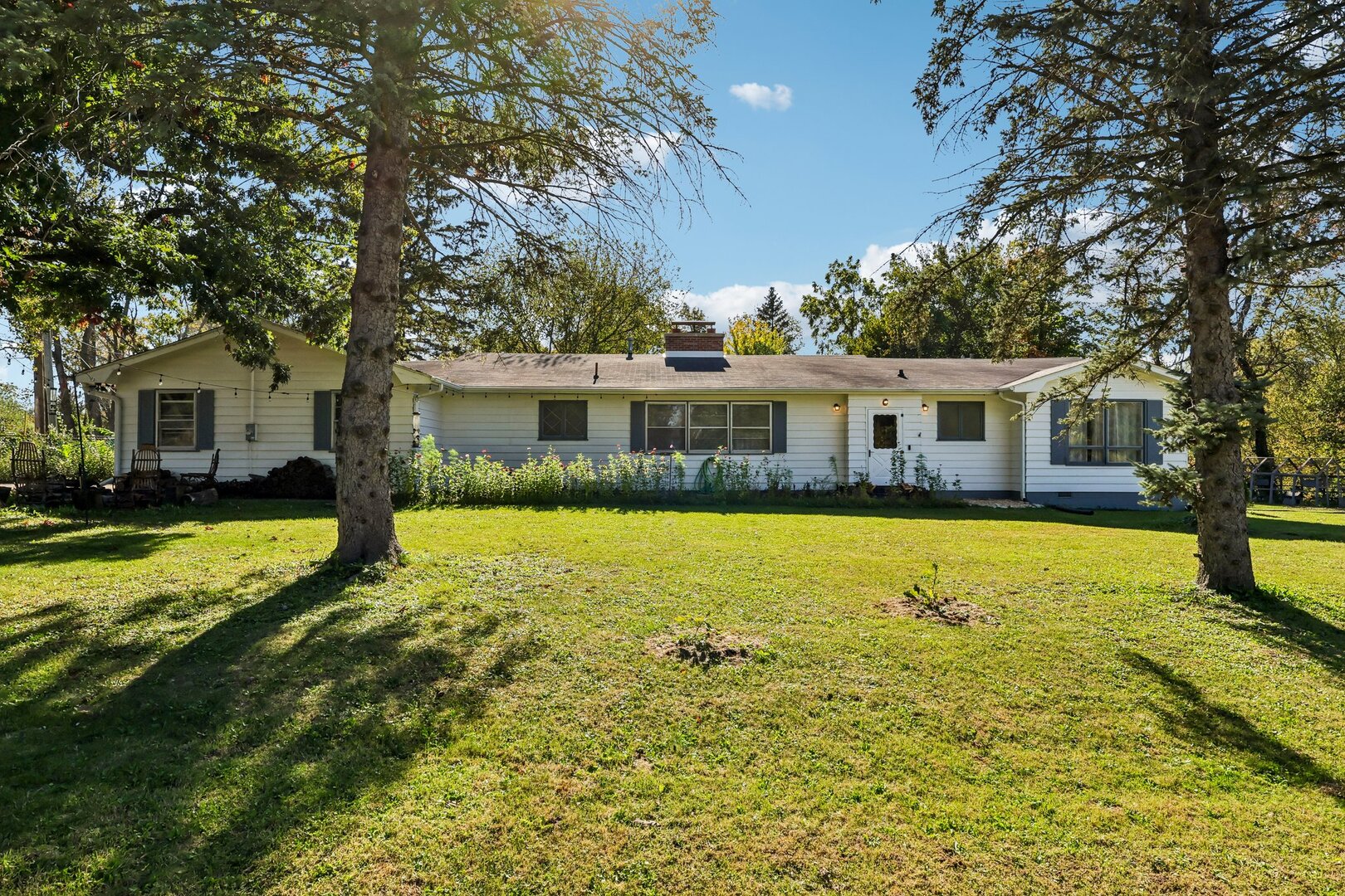 12302 Sunset Drive — photo