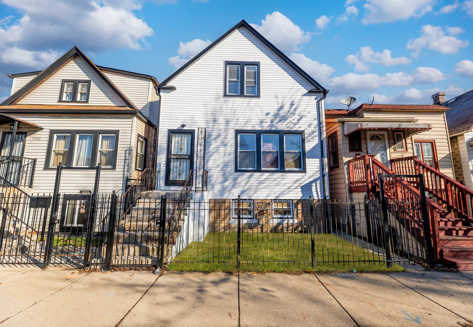4924 W Congress Parkway — photo