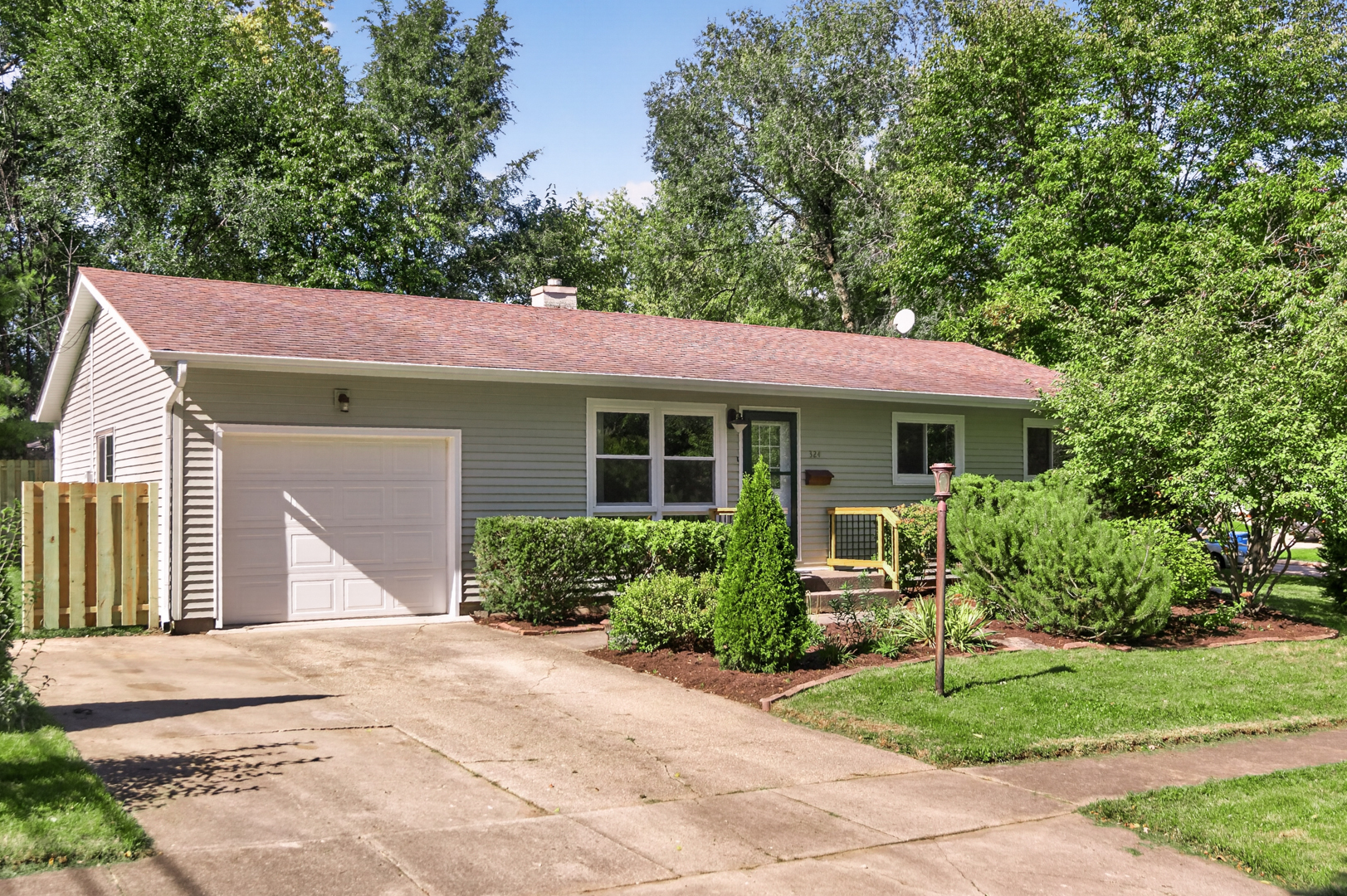 324 Birchwood Lane — photo