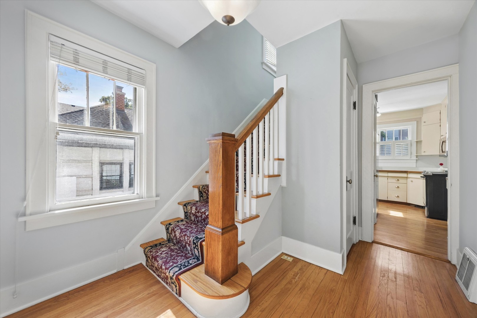 808 Howard Street, Wheaton, IL 60187 | Realty.com