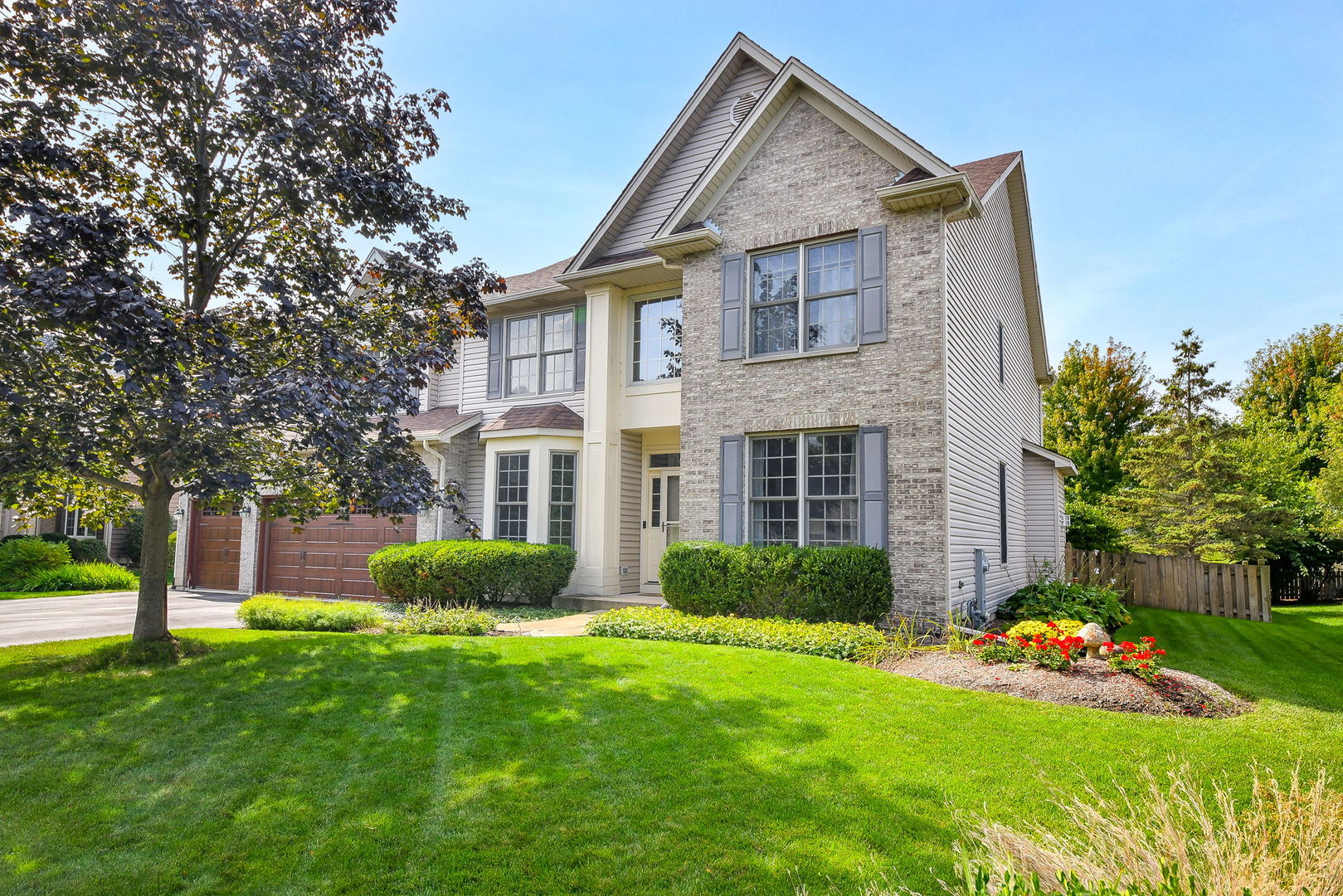 275 Stafney Drive — photo