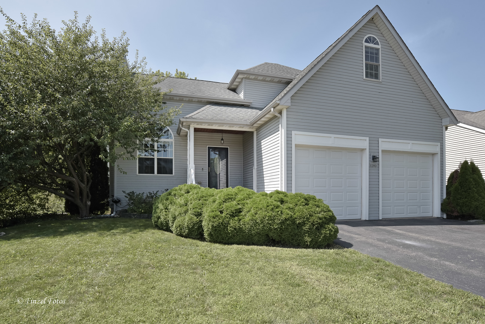 1290 Savanna Lane — photo