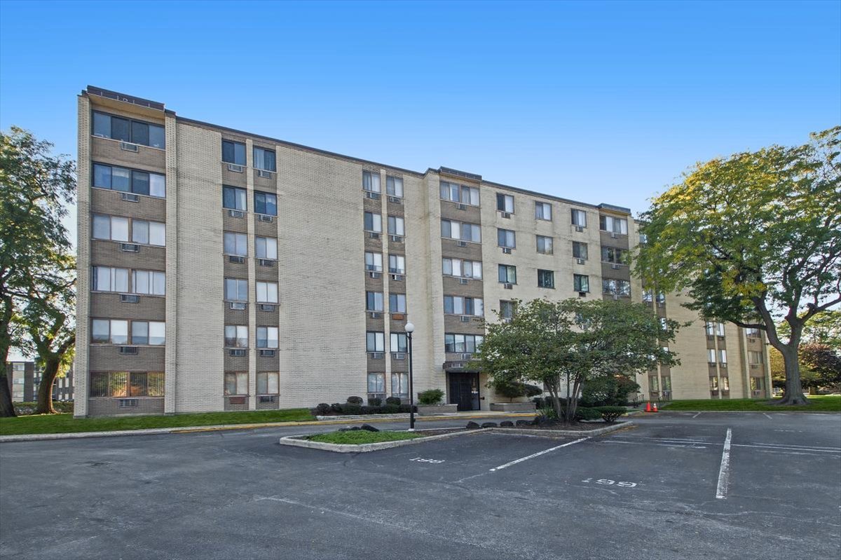 9740 S Pulaski Road Unit 110 — photo