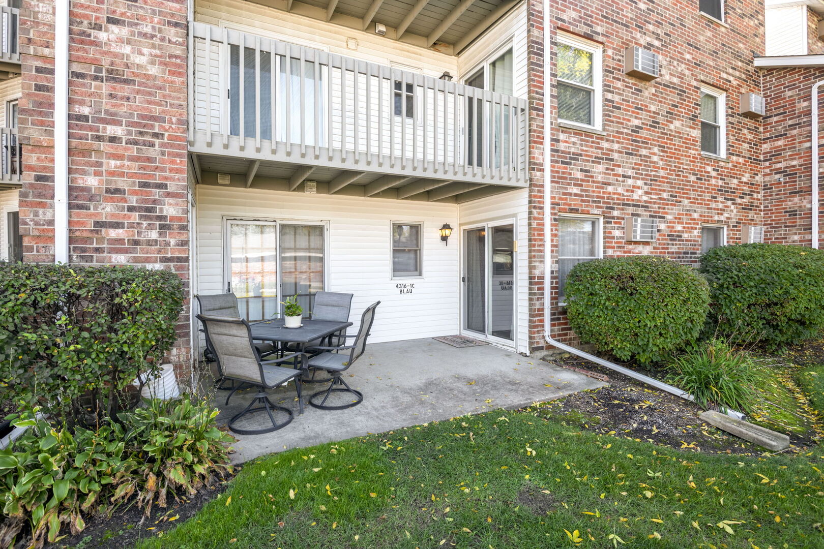4316 W Shamrock Lane Unit 1C — photo