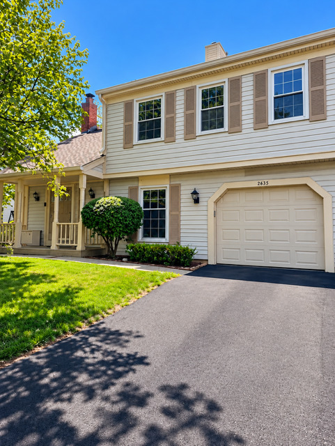 2635 College Hill Circle — photo