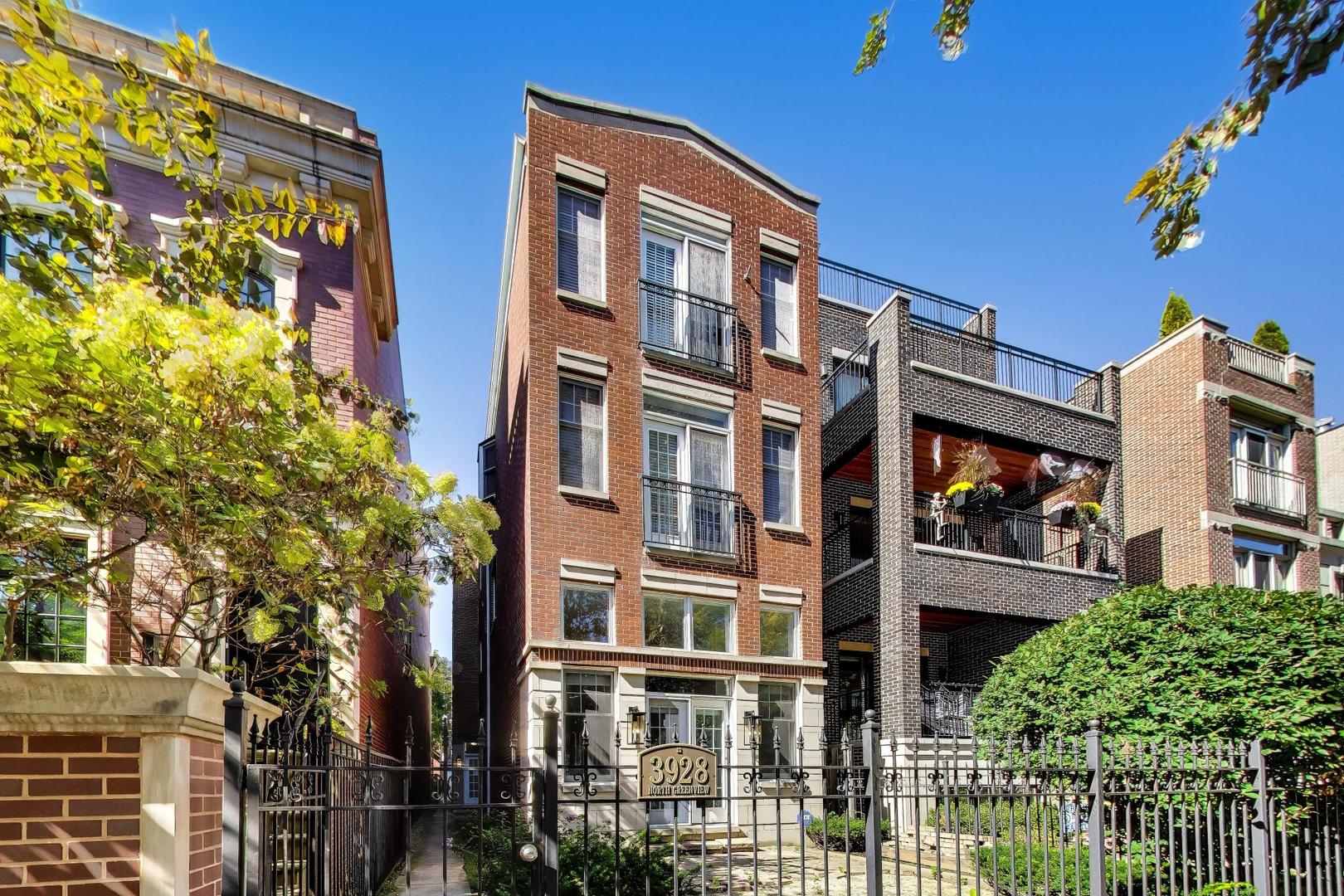 3928 N Greenview Avenue Unit 1 — photo